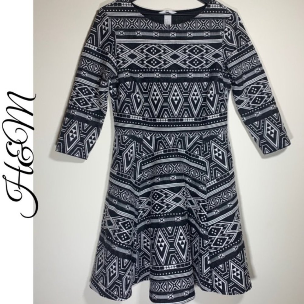 H&M AZTEC BLACK & IVORY BLOCK PRINT A-LINE DRESS